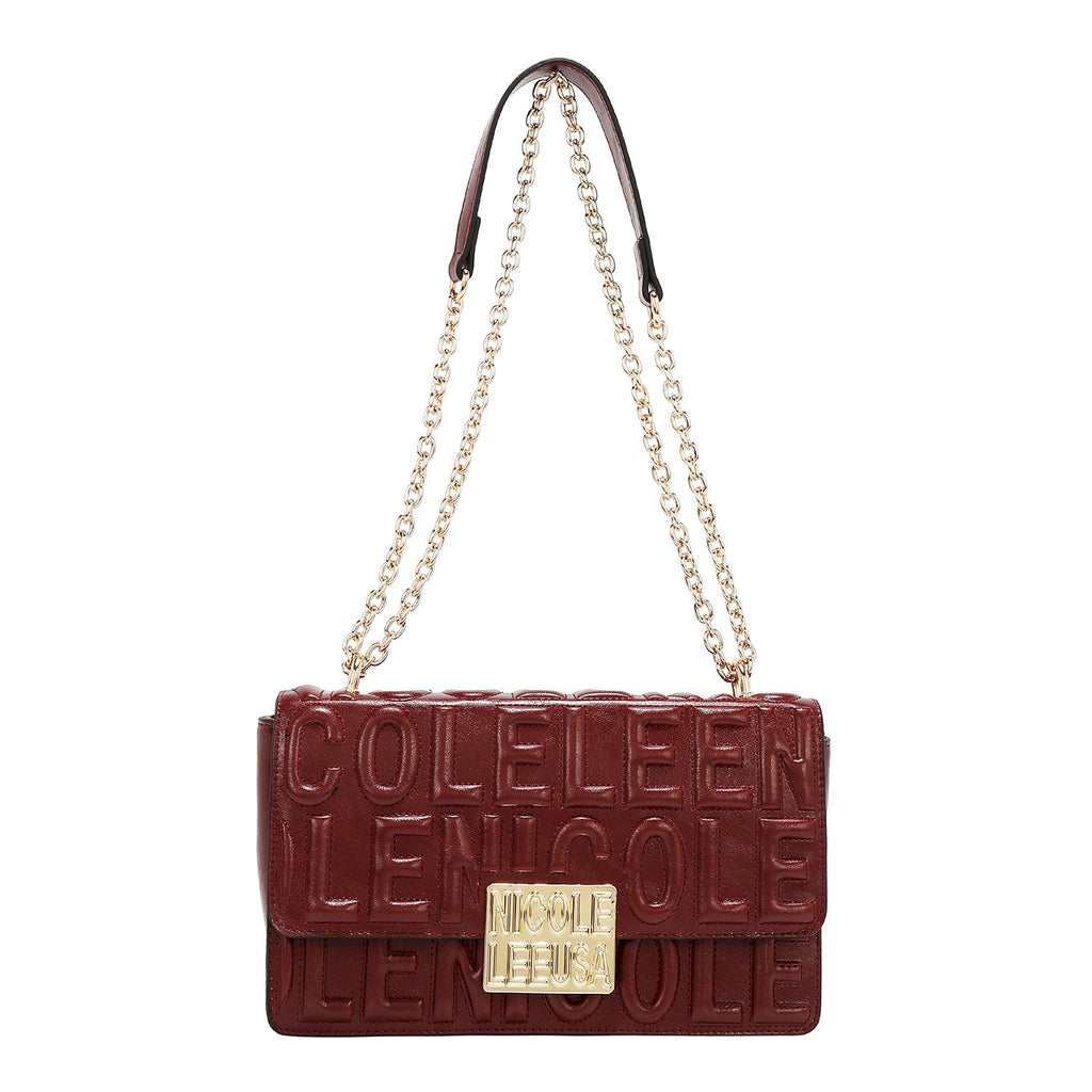 BOLSO DE HOMBRO CON CADENA Y LOGO EN RELIEVE (VINO)