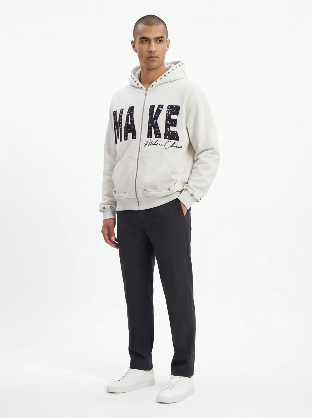 Comfortable Crewneck – with Fine Texture with Refined Details